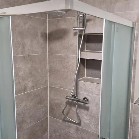 アパート Ruhiges Stadthaus In ビンゲン・アム・ライン