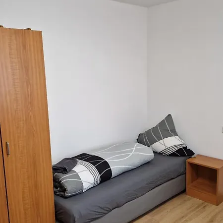 Ruhiges Stadthaus In アパート