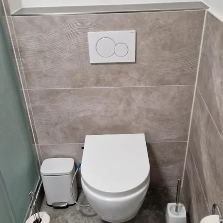 Ruhiges Stadthaus In アパート